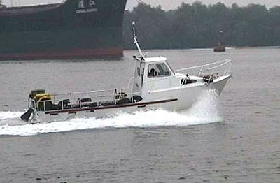 Roberts Coastworker 30 MK2 - sea trials 01