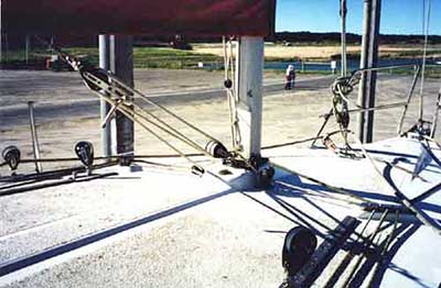 Roberts Trailer Sailer 22 - another view of the rigging