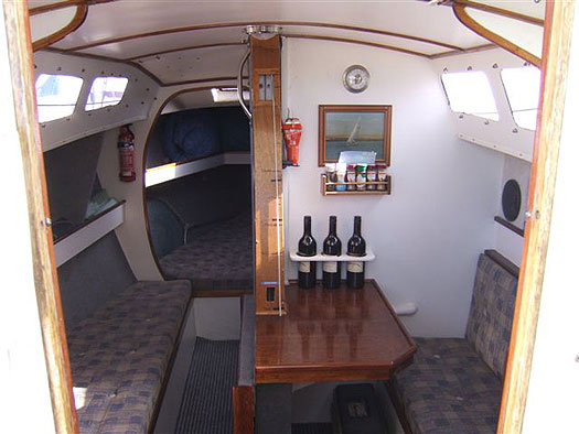 The interior saloon, the Roberts 246