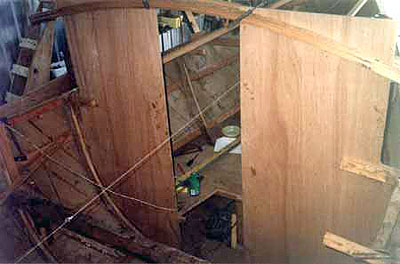 Roberts Adventurer 24 Trailer Sailer Gallery -  Another view of the forward bulkhead.