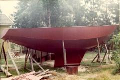 Roberts 34 hull construction 02