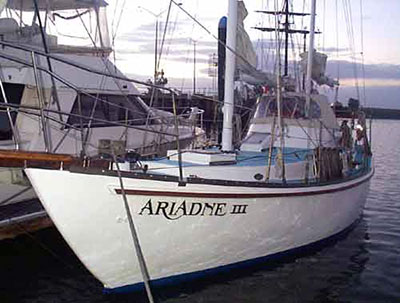 Roberts 36 Gallery - ARIADNE III