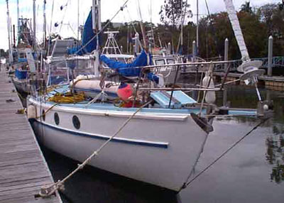 Roberts 36 Gallery - with the added small bowsprit