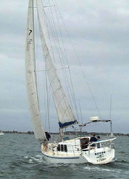 Australian based Roberts 39 out having fun on the water 03