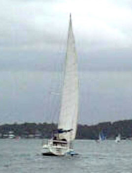 Australian based Roberts 39 out having fun on the water 04