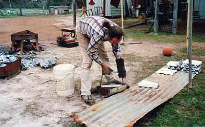 Roberts Norfolk 43 Gallery - emptying ingots from mold