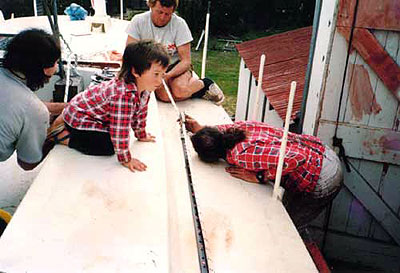 Roberts Norfolk 43 Gallery - lining up sheet rope onto the winch