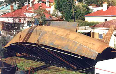 Roberts 482 Gallery - rolling the hull upright